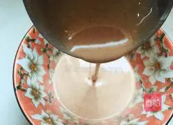 Illustration of a new nutritious way to eat instant spicy spicy soup 7