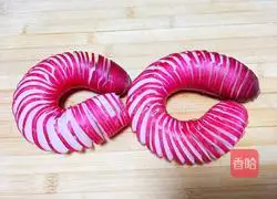 Illustration of how to make cold panlong carrots 4