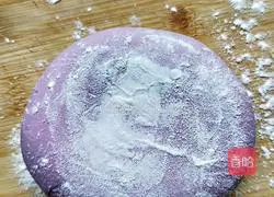 Illustration of how to make purple sweet potato noodles 5