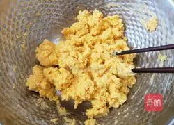 Illustration of how to make corn flour buns 1