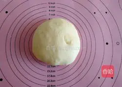 Illustration of how to make seaweed and meat floss bread 11