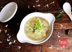 Recipe for lily, shrimp skin and winter melon soup 16