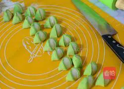 Baicai Dumpling Recipe Illustration 8