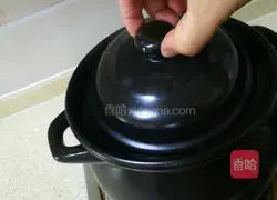 Illustration of the original chicken soup recipe 8