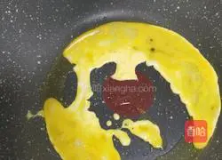 Illustration of how to make scrambled eggs with tomatoes 2