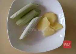 Carrot, yam and pork ribs soup recipe 5