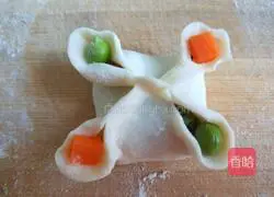 Illustration of how to make steamed dumplings with vegetables and shrimps with blooming flowers and four seasons 11