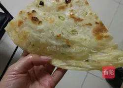 Illustration of how to make green onion thousand-layer cake 21