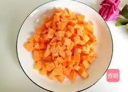 Illustration of how to make sweet potato and white fungus soup 4