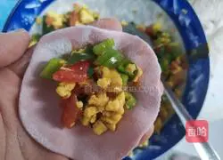 Illustration of how to make tomato and egg dumplings 19