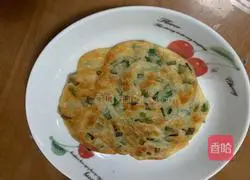 Illustration of how to make fried scallion pancakes (using dumpling skins) 14