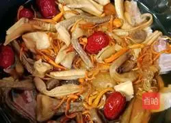 Illustration of how to make nourishing pigeon soup 6