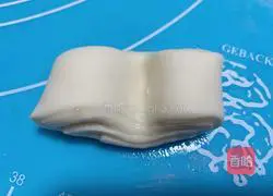 Illustration of making sticky rolls in one pot 12