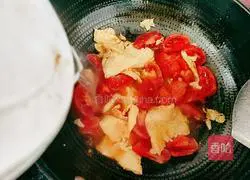 Tomato, egg and beef brisket soup recipe 12