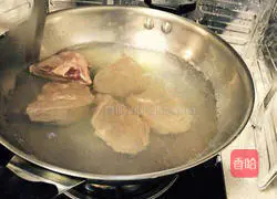 Illustration of how to make braised beef noodles 4