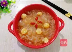 Illustration of Tremella Lotus Seed Soup 9