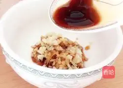 Illustration of how to dip tripe in sauce (Lantern Festival on the 15th day of the first lunar month) 6