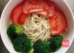 Illustration of Taiwanese Mushroom Braised Pork Noodles 10