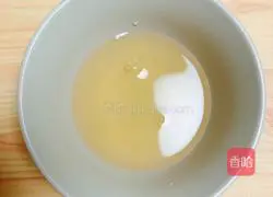 Illustration of how to make oil-splashed trousers and noodles (one of the eight weird things in Shaanxi) 8