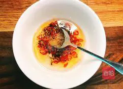 Illustration of how to make emerald cucumber rolls 10