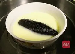 How to make sea cucumber egg custard Illustration 7