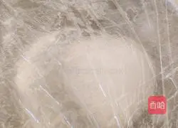 Illustration of how to make pork and radish buns 1