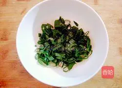 Illustration of how to make green onion cake 2