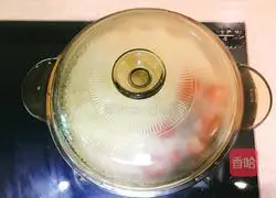 Illustration of how to make red fruit and water chestnuts with snow pear 9