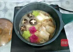 Illustration of how to make mushroom egg noodles 11