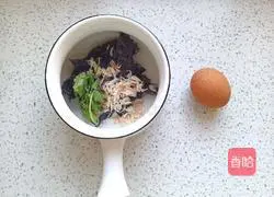 Seaweed and egg drop soup recipe 1