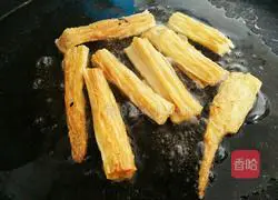 Illustration of making homemade spicy strips 4