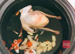 Illustration of how to make the Cantonese soup