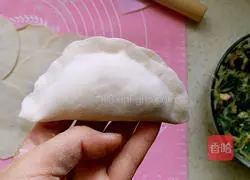 Spinach and egg box Practice illustration 11