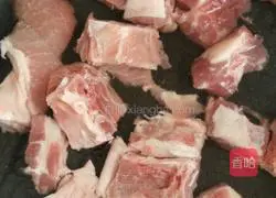 Rice cooker lotus root, carrot and pork ribs soup recipe 1