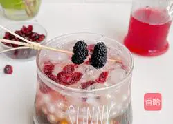 Illustration of how to make mulberry tea jelly and cranberry drink 9