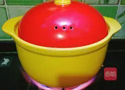 Illustration of how to make canned yellow peaches 6