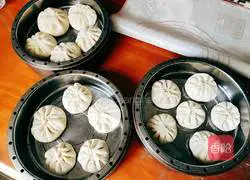 Illustration of how to make fish fillet buns 17