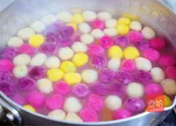 Illustration of homemade fruit pearls 10