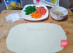 Illustration of how to make pan-fried floret rolls 8