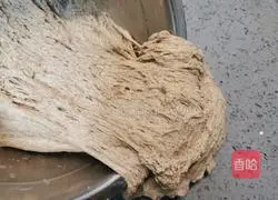 Illustration of how to make black whole wheat steamed buns 7