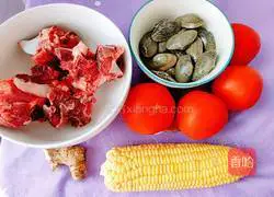 Clam, corn, tomato and beef bone soup recipe 1