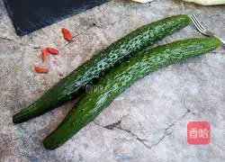 Illustration of how to cook cucumbers 1