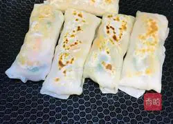 Illustration of how to make dumpling skin pancakes 15