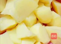 Illustration of Beef Brisket Stewed with Potatoes 4