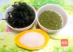 Illustration of how to make kelp and mung bean syrup 1