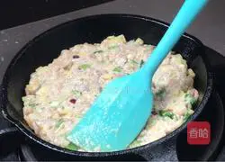 Illustration of how to make vegetable meatloaf 9