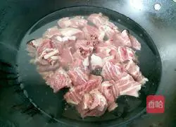 Tomato Beef Brisket Soup Recipe Illustration 4