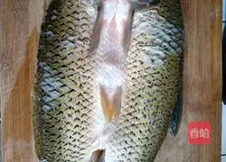 Illustration of how to make fish fillet soup with tomato sauce 1