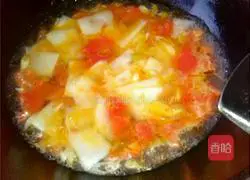 Illustration of how to make tomato and winter melon soup 5