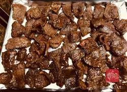 Illustration of how to make spicy beef jerky 6